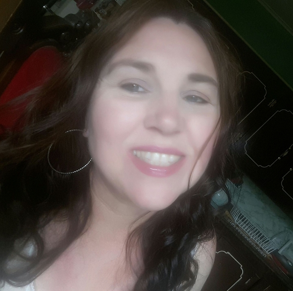 Meet your Posher, Lucy - Picture 1 of 1